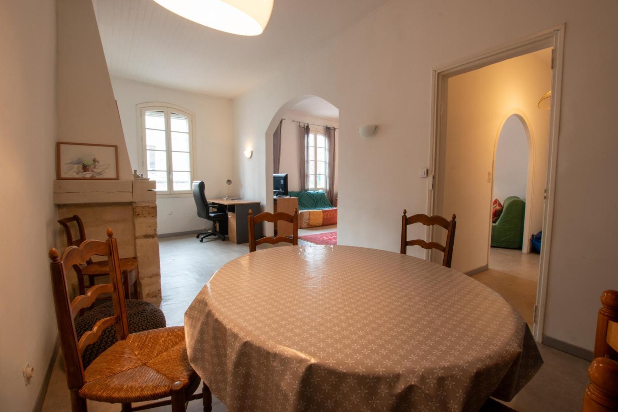 Major - 120M2 Avec Clim Apartman Arles Kültér fotó